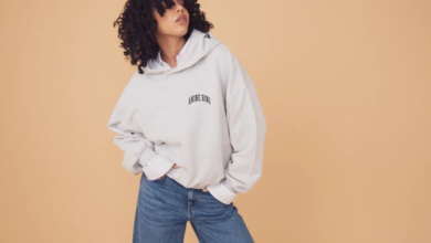 Why the Essentials Hoodie Is the UK’s Most Versatile Layer This Year
