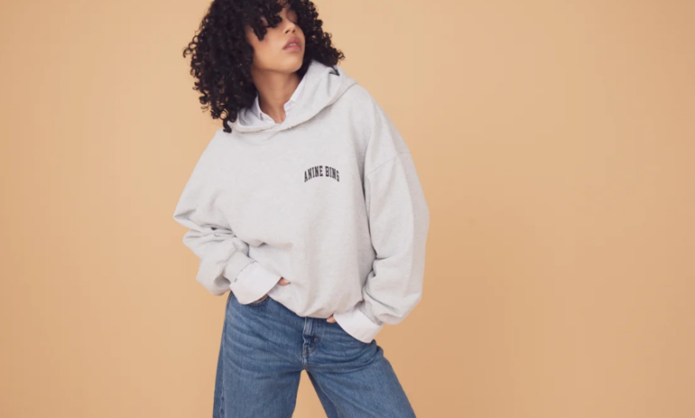 Why the Essentials Hoodie Is the UK’s Most Versatile Layer This Year